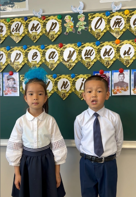 1 “Г” сыныбымен Әділбай А.Қ сынып сағатын өткізді