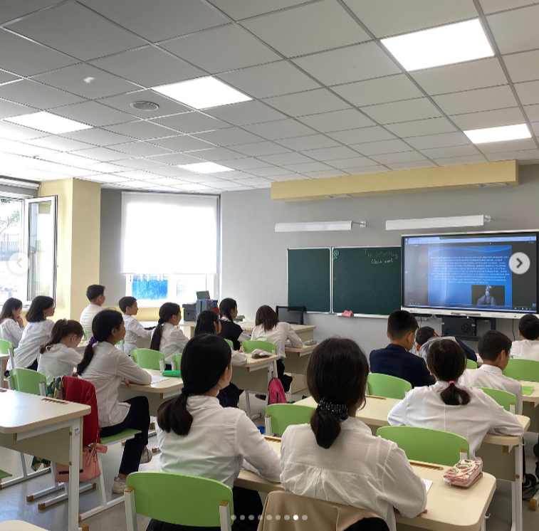 Оқу – ағарту министрлігінің бұйрығына сәйкес 31 мамырға дейін сабақ өткізілуде.